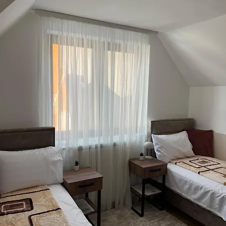 Suncani Vrhovi Lux Planina Golija Villa *
