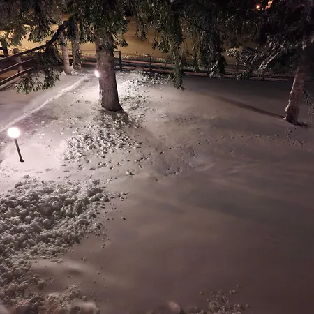 Suncani Vrhovi Lux Planina Golija Villa *