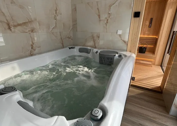 빌라 Suncani Vrhovi Lux Planina Golija 라스카